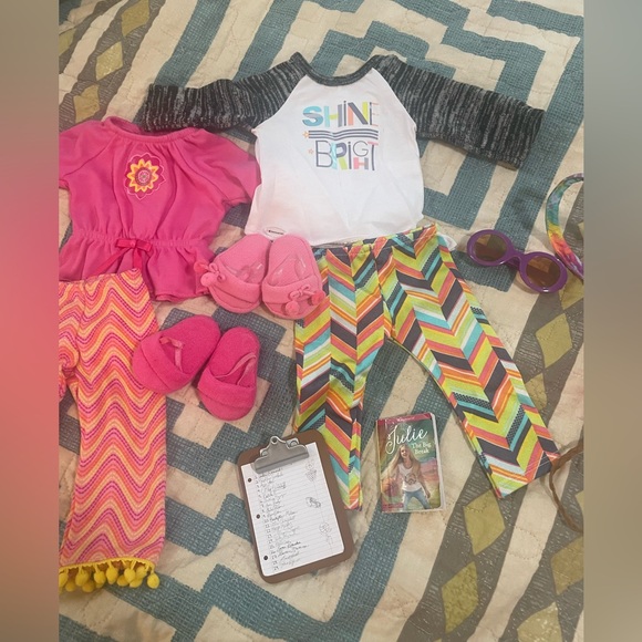 Authentic American Girl doll “Julie” - Picture 6 of 7